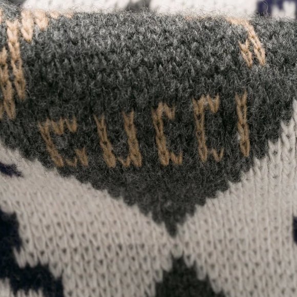 π₯³ππ HOST PICK πππ₯³ Gucci Equestrian π΄ π Diamond Jacquard Sweater in Gray NWT - Picture 9 of 12